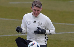 Schweinsteiger, en un entrenamiento de la seleccin alemana.