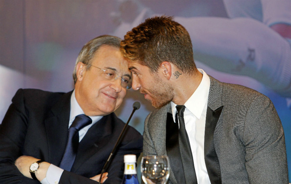 Florentino Prez y Sergio Ramos durante la presentacin de un libro.