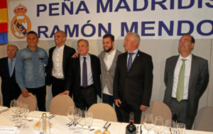 Keylor, Pepe y Nacho con Florentino Prez y Efigenio Albadalejo, de...