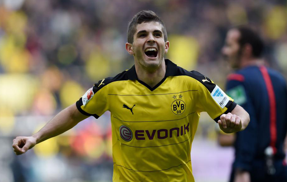 Pulisic, celebrando un gol con el Borussia Dortmund.