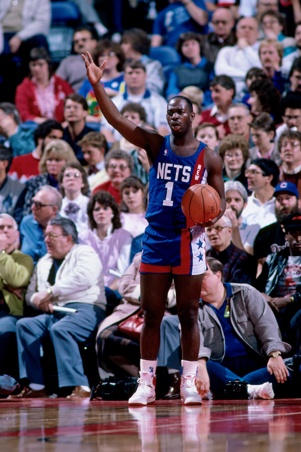Dwayne &apos;Pearl&apos; Washington jugando con los Nets en 1987