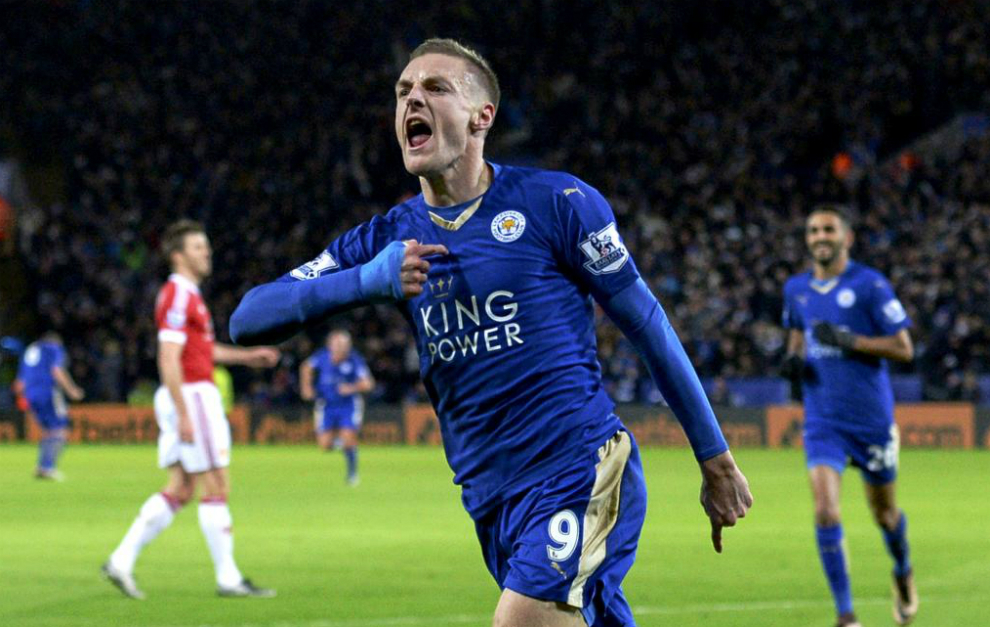 Jamie Vardy celebra un gol con el Leicester.