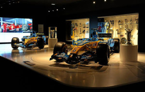 Los Renault campeones, en el Museo de Alonso en La Morgal.
