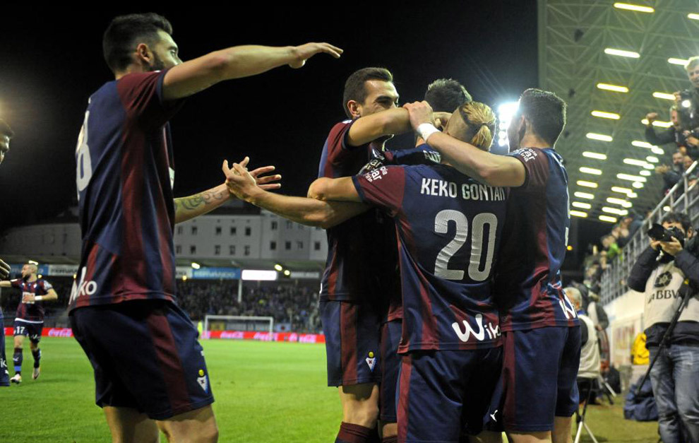 El conjunto del Eibar celebra un gol esta temporada