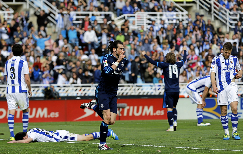 Bale marca a falta de 10 minutos, y sigue manteniendo al rojo vivo la...