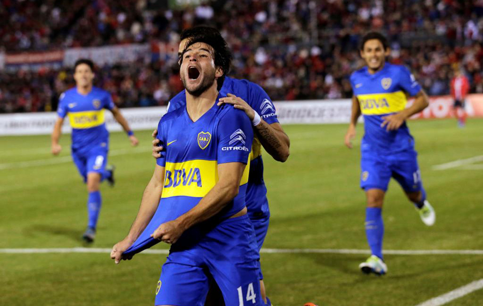 Lodeiro celebra un gol con Boca