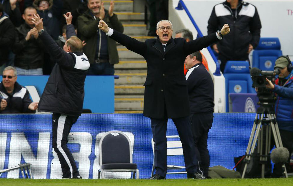 Ranieri celebra uno de los goles del Leicester.