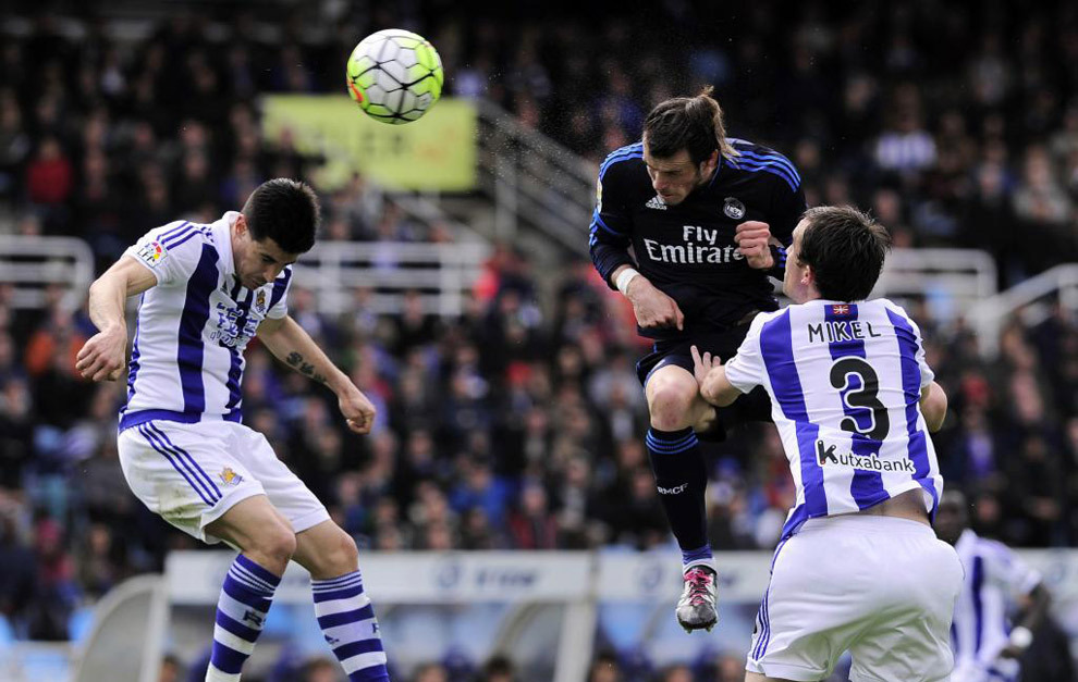 Remate de Bale en el Real Sociedad- Real Madrid correspondiente a la...