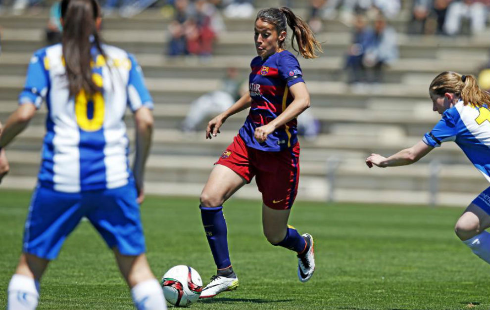 Olga Garca durante el derbi ante el Espanyol en la Ciudad Deportiva...