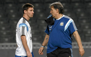 Messi y Martino, en un entrenamiento de la seleccin argentina.