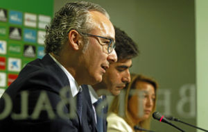 Miguel Torrecilla, durante su presentacin durante la tarde del...