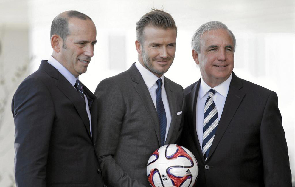 Don Garber junto a David Beckham y Carlos Gimnez, alcalde de Miami