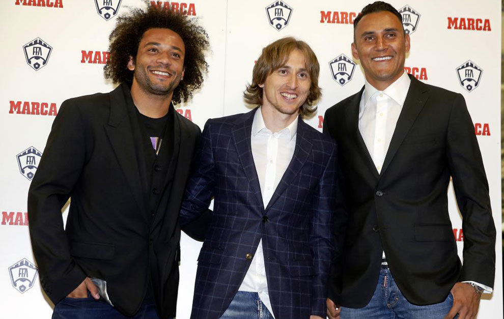 Marcelo, Modric y Keylor Navas durante la gala de los MARCA Football...