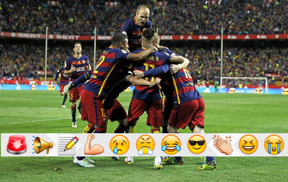 Los jugadores del Barcelona celebran el gol de Jordi Alba.