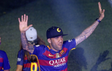 Alves, en la celebracin de la Copa.