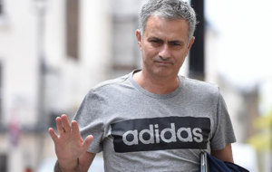 Mourinho este viernes en Londres.