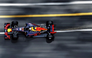 Ricciardo pilota su Red Bull en Mnaco.