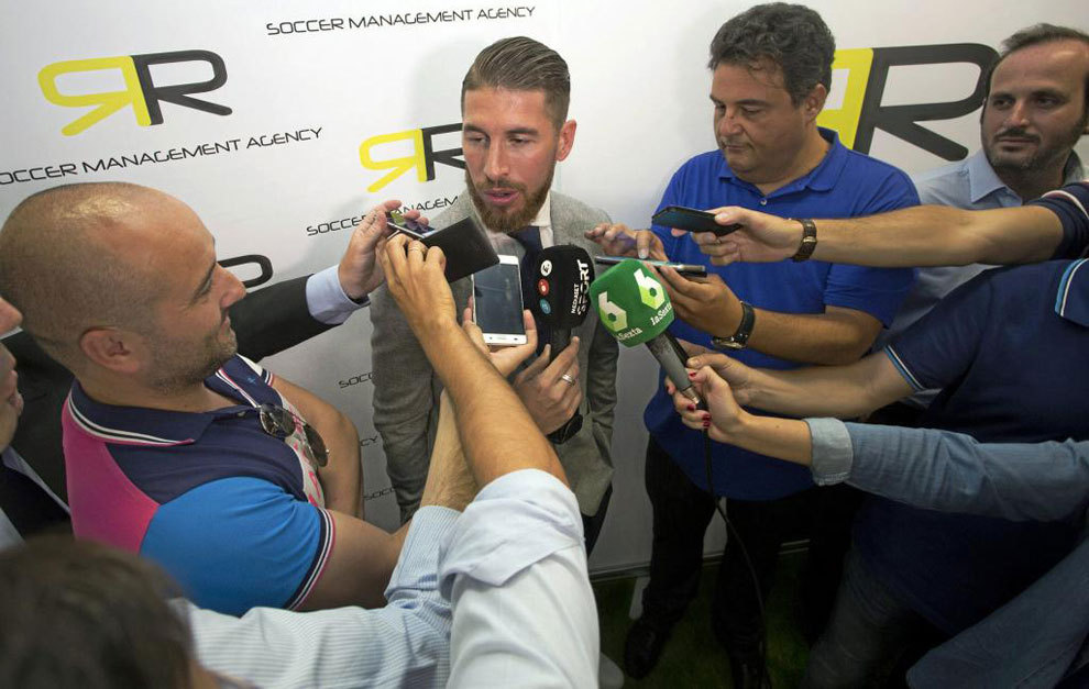SCIARPA DI CALCIO Sergio Ramos Sevillista Dalla Che Sono Nata I Voy , A EUR 25,16 - PicClick IT