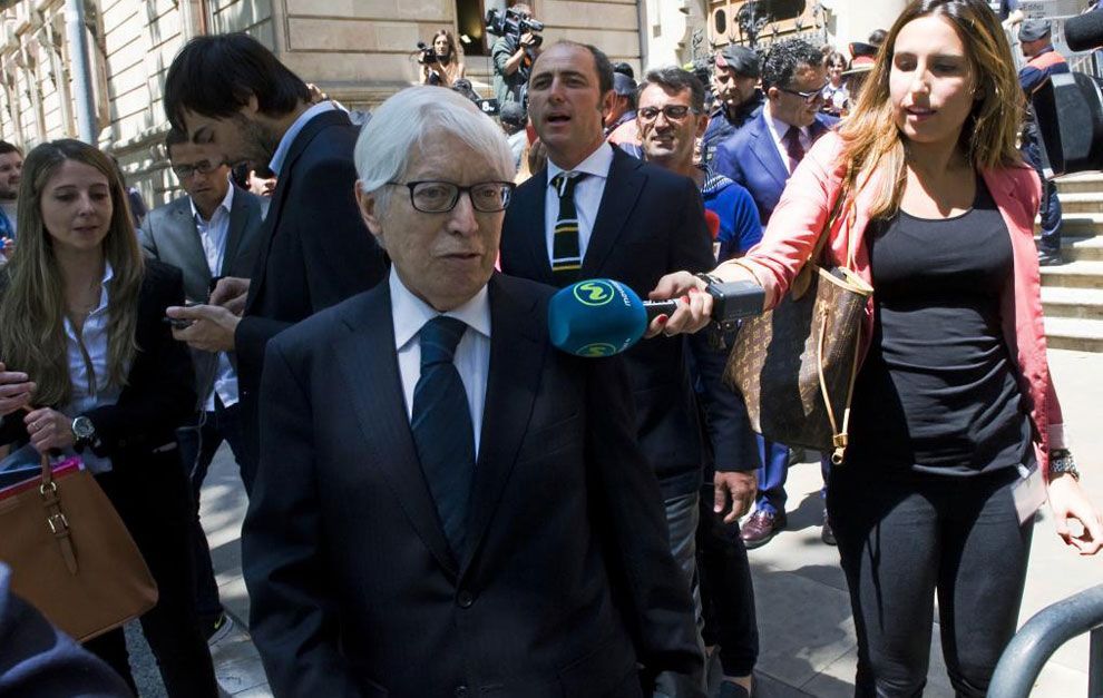 Enrique Bacigalupo, abogado de Messi a la salida de los juzgados.