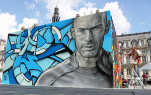 Zidane estar presente en la Eurocopa en forma de mural frente al...