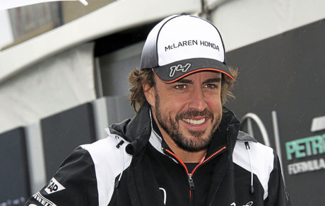 Fernando Alonso, sonriente en Canad