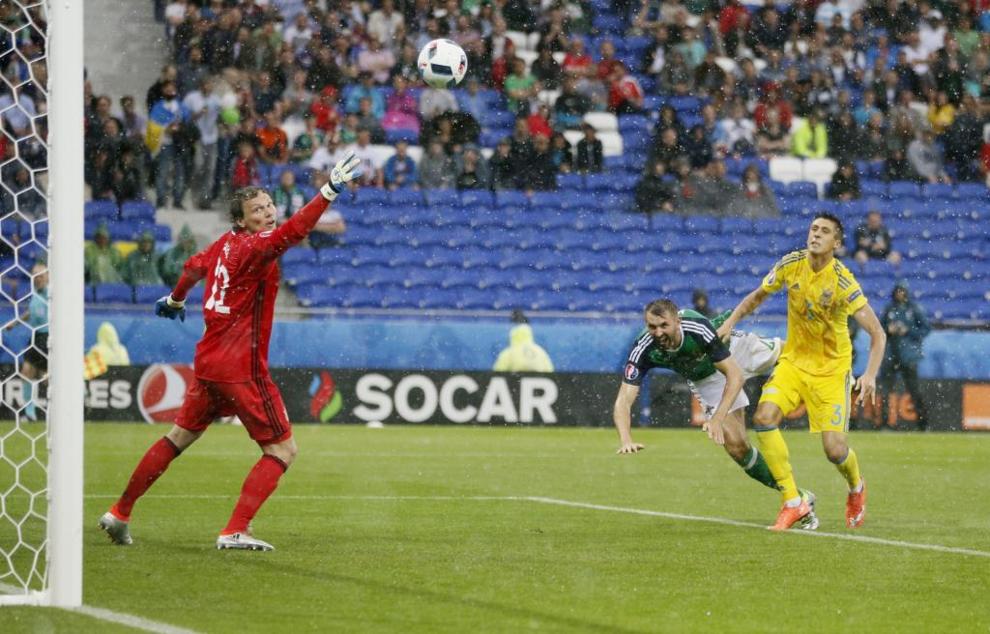 Football Soccer - Ukraine v Northern Ireland - EURO 2016 - Group C -...