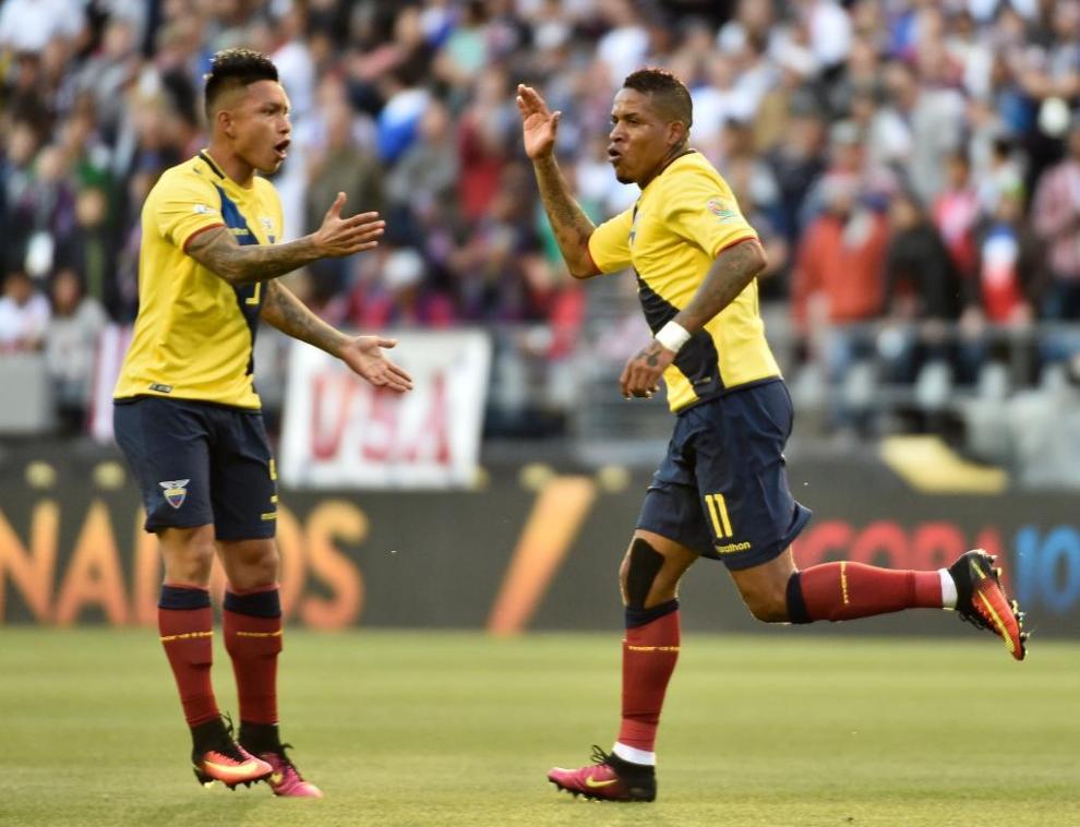 Un gol de Arroyo dio esperanzas a los ecuatorianos.