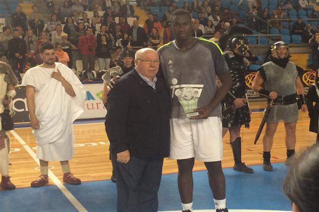 Usman Garuba, MVP del Campeonato de Espaa Infantil