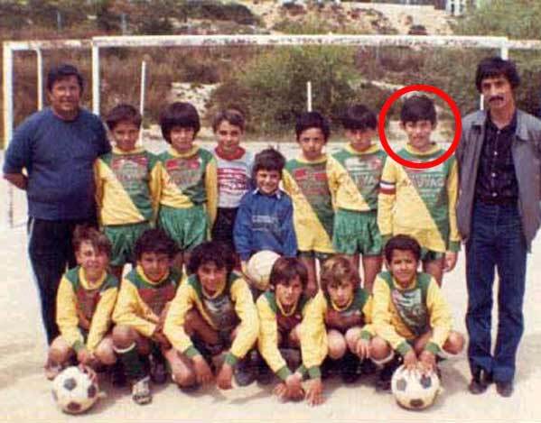 Zinedine Zidane As A Kid Top Right MARCA English Zinedine Zidane As A Kid Top Right MARCA English