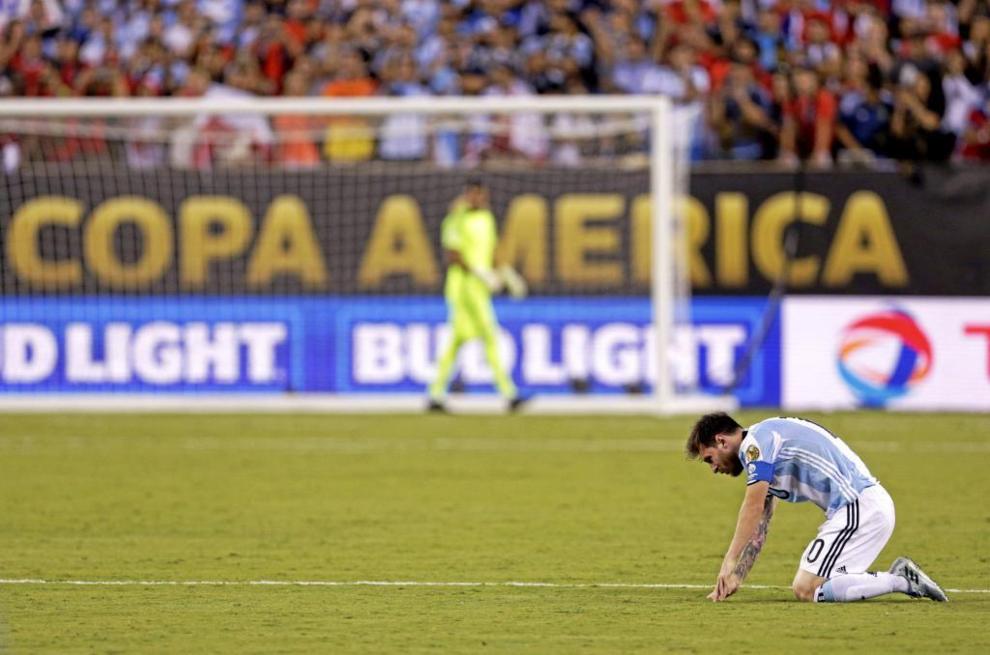 El adis de Messi. La estrella argentina, que anot cinco goles y...