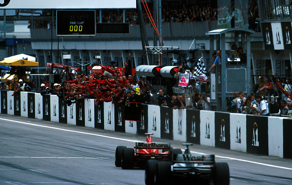 1999. Eddie Irvine (Ferrari)