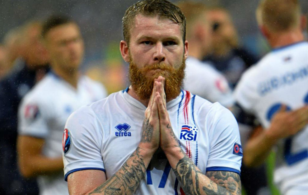Gunnarsson pide perdn a la aficin islandesa