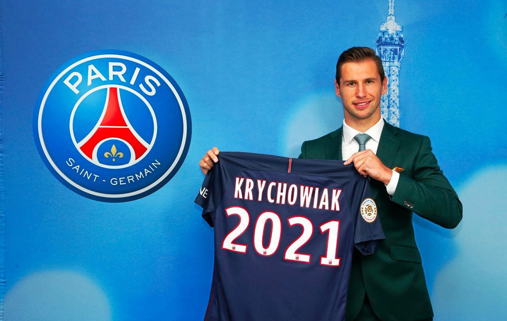 Krychowiak con su nueva camiseta del PSG
