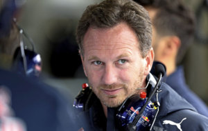 El jefe del equipo Red Bull, en el Gran Premio de Gran Bretaa