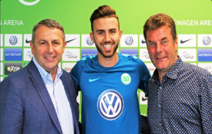 Borja Mayoral en su presentacin con el Wolfsburgo