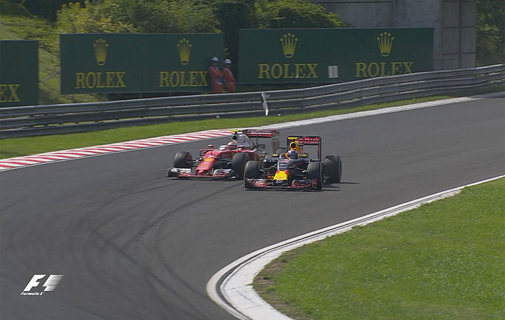 Raikkonen y Verstappen tuvieron el duelo de la carrera
