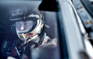 Carlos Sainz, al volante del Peugeot 2008 DKR