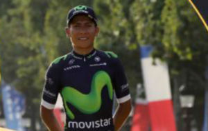 Quintana en la premiacin del Tour