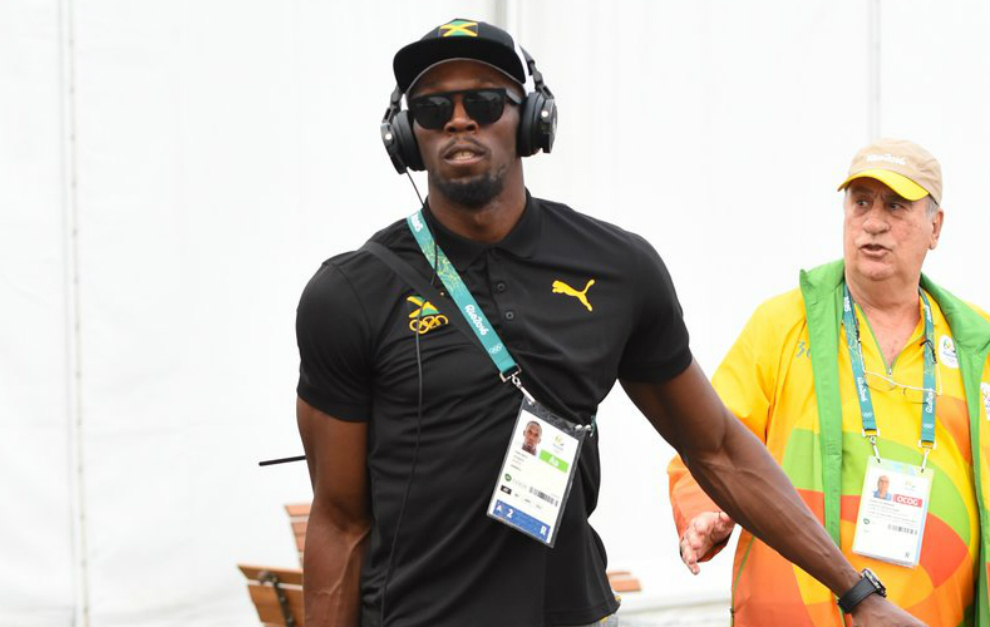 Bolt en su llegada a la Villa