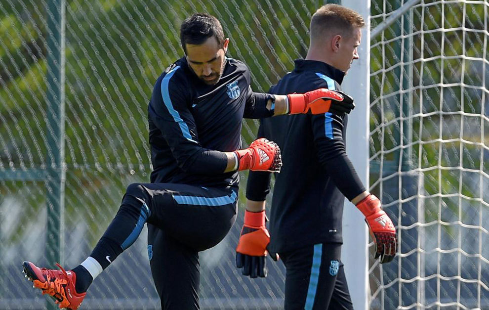 Claudio Bravo and Marc-Andre Ter Stegen during practice the past...