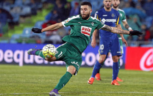 Borja Bastn consigui 19 goles la pasada temporada con el Eibar. /