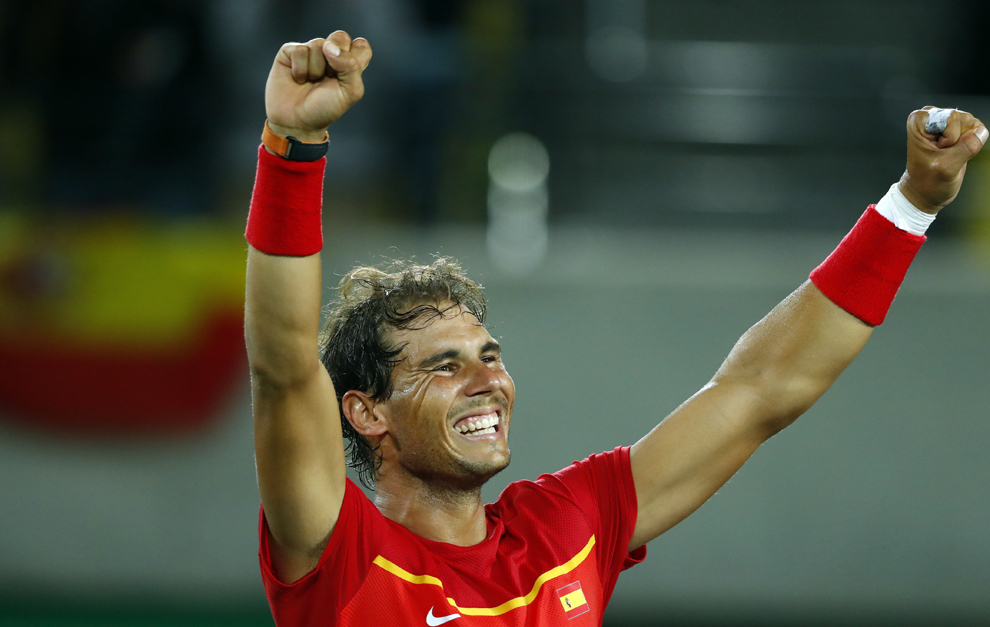 La emocin de oro de Rafa Nadal y Marc Lpez tras ganar el torneo de...