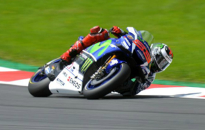 Lorenzo pilota la Yamaha de Movistar en el red Bull Ring