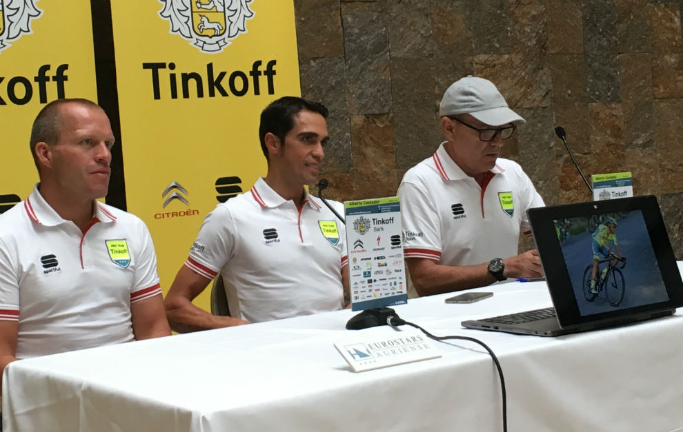 Alberto Contador en la rueda de prensa del Hotel Eurostars de Orense.