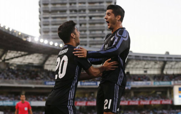 Asensio y Morata celebran un gol en la primera jornada de LaLiga