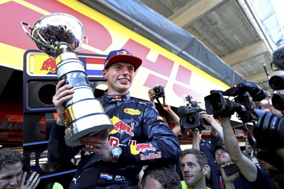 Max Verstappen consigui el trofeo en el GP de Espaa, nico que...
