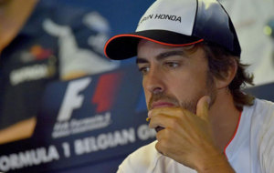 Alonso, durante la rueda de prensa previa al GP de Blgica.