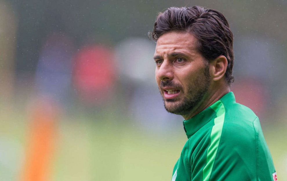 Pizarro en un entrenamiento con el Werder Bremen.