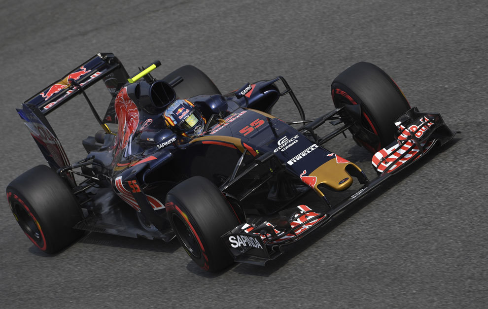 Carlos Sainz, sobre el Toro Rosso