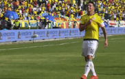 James celebra su gol con Colombia en el partido ante Venezuela